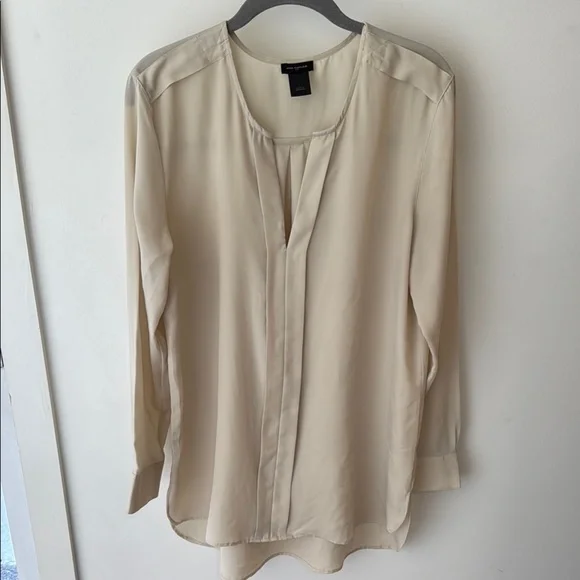 Ann Taylor Cream Blouse Size L - Picture 1 of 6